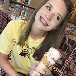 Meet your Posher, Reagan